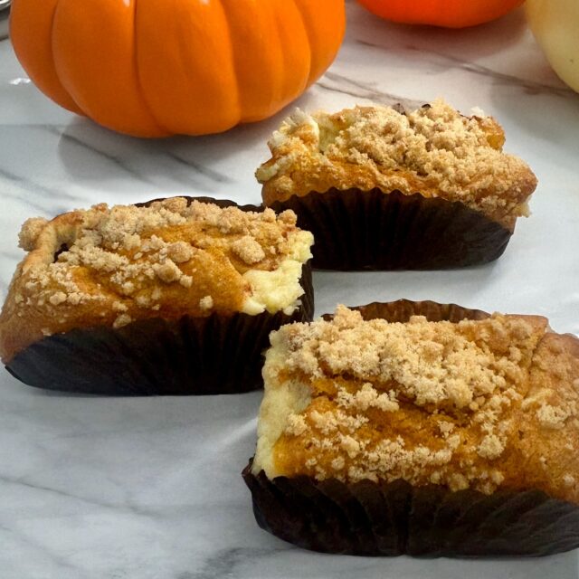 Pumpkin season is officially BACK! Grab some delicious pumpkin spice loaves while you can! 🎃